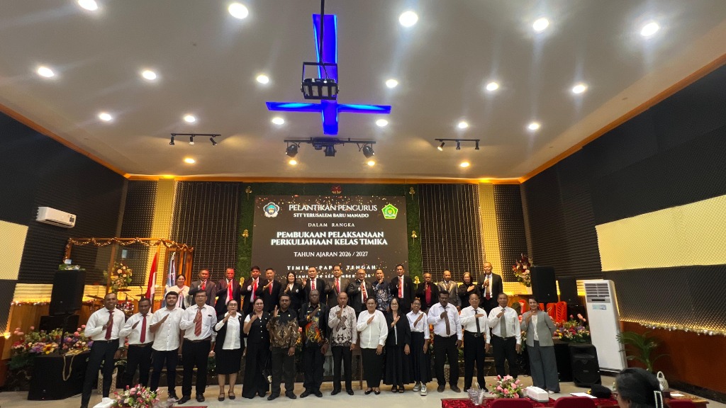 Pelantikan Pengurus & Pembukaan Kuliah Kelas Timika